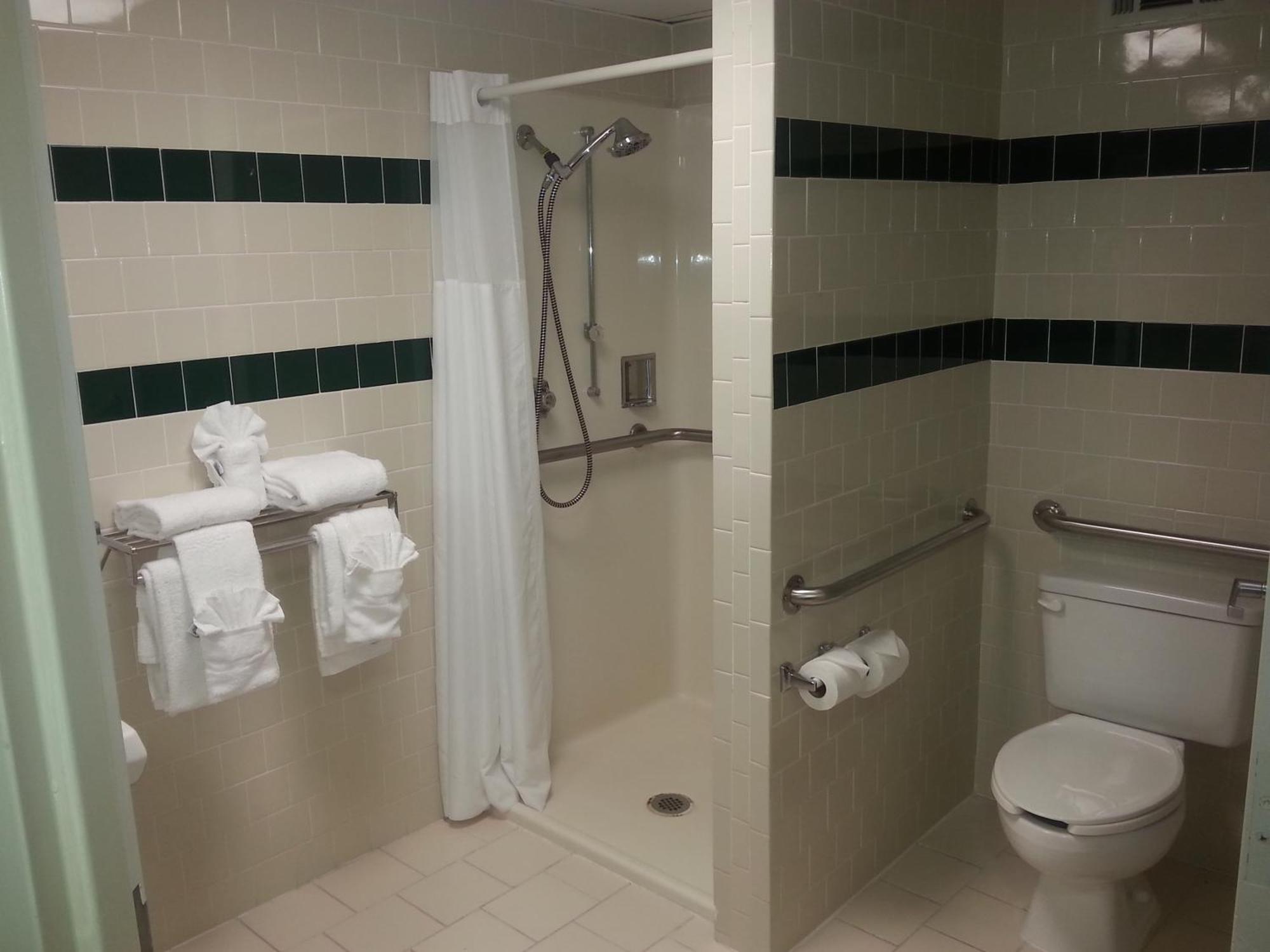 Barclay Downtown Hotel