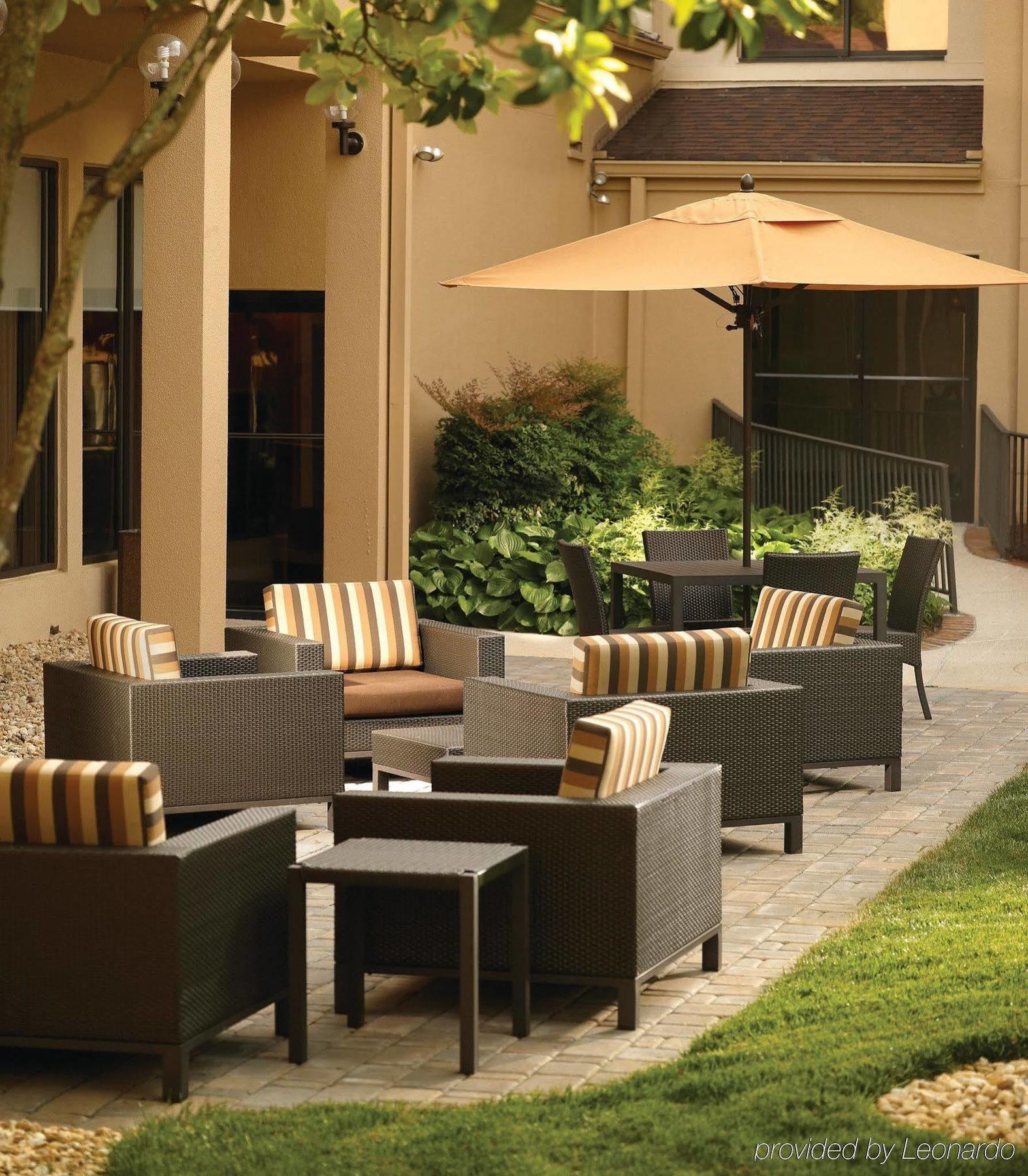Courtyard By Marriott Atlanta Executive Park/emory 3*