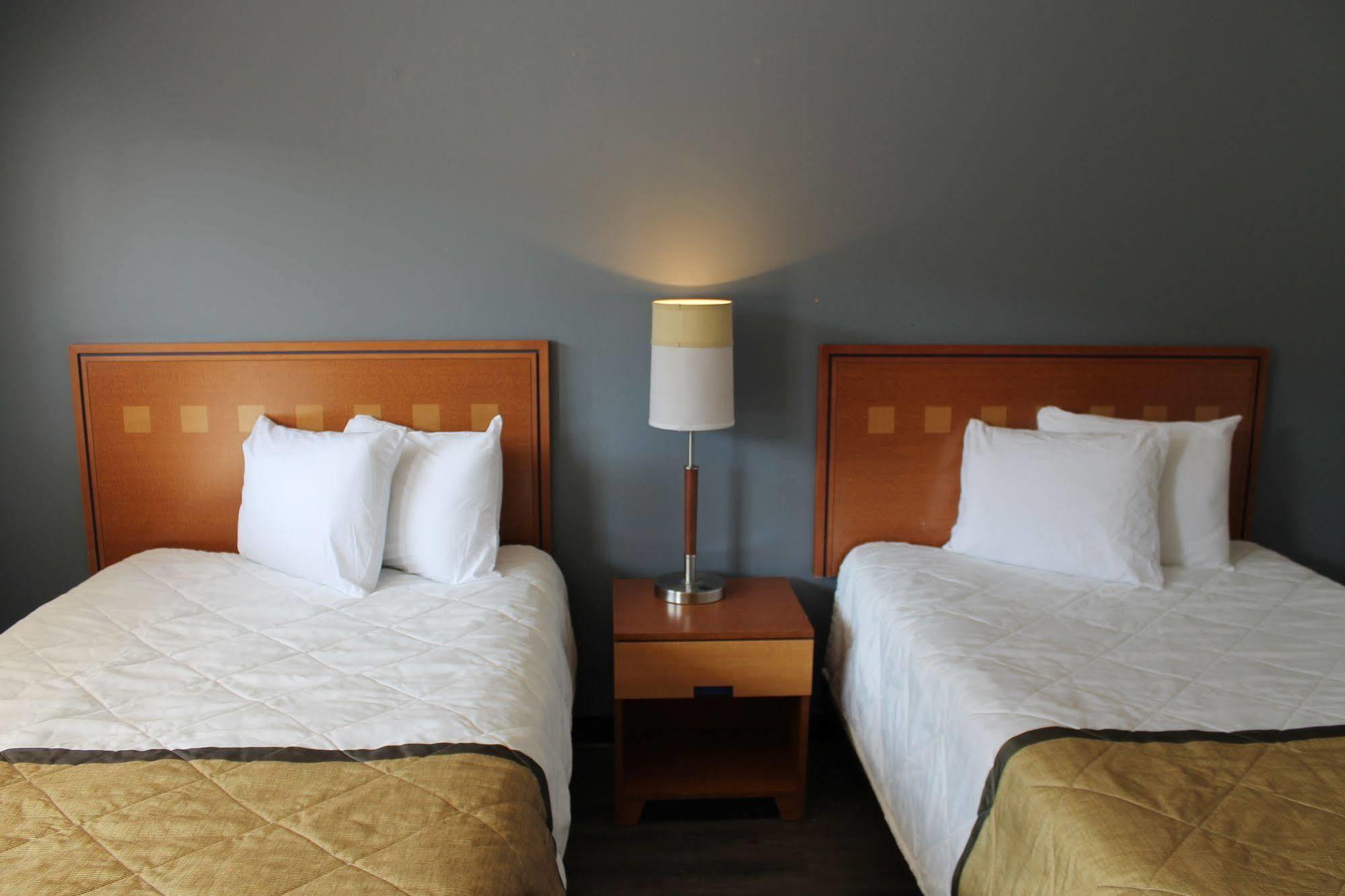 Budgetel And Midtown Atlanta