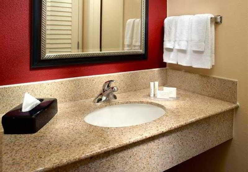 Courtyard By Marriott Atlanta Executive Park/emory Hotel Druid Hills