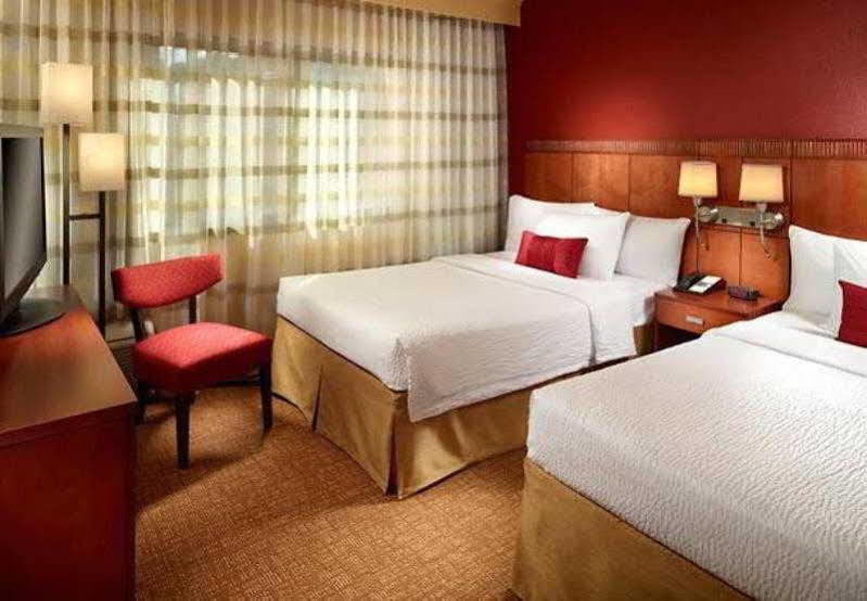 Hotel Courtyard By Marriott Atlanta Executive Park/emory Druid Hills