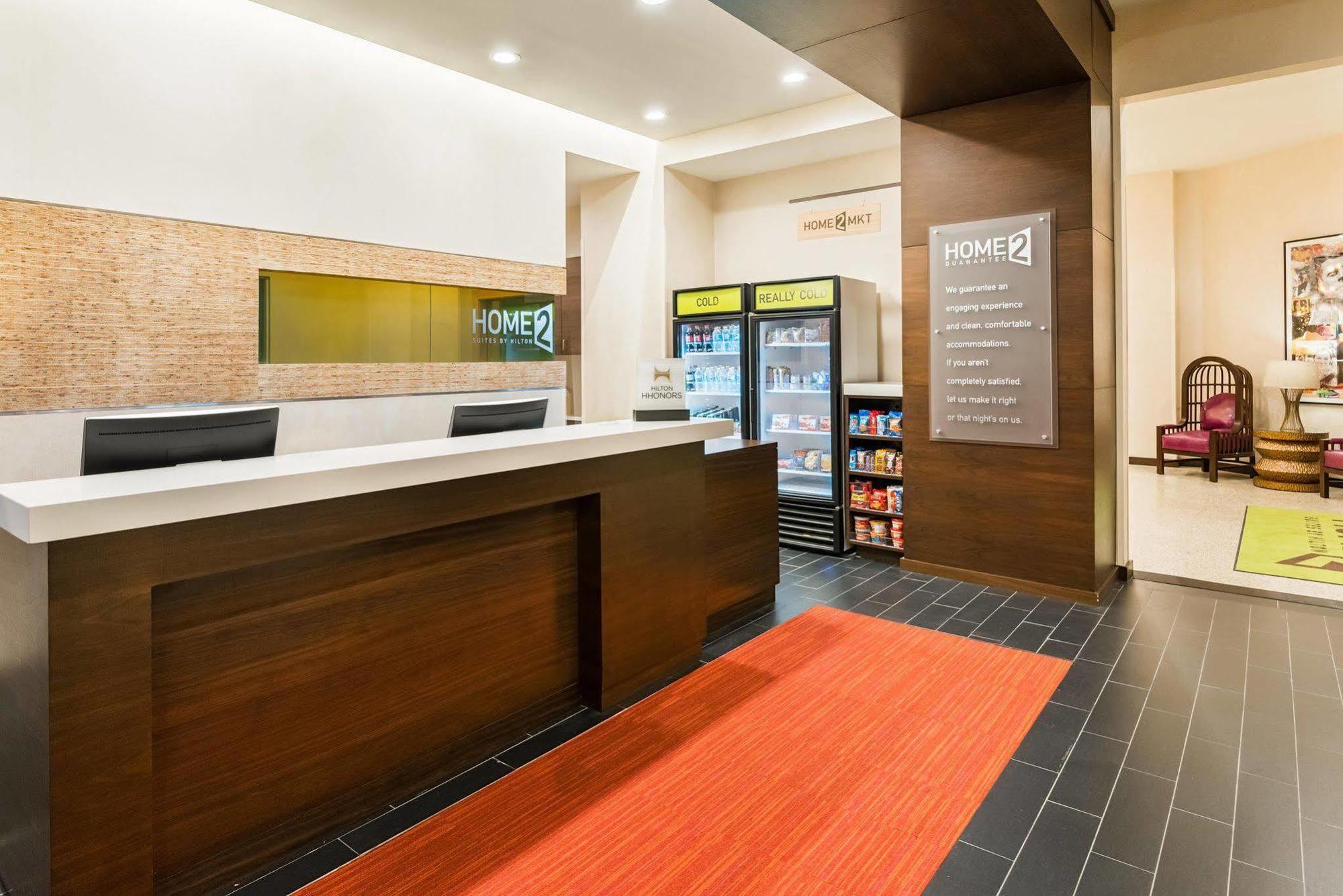 Hotel Home2 By Hilton Downtown 3*