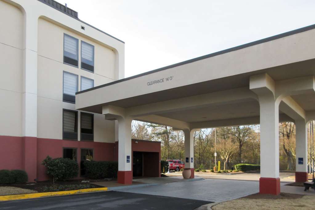 Comfort Airport Inn 3*