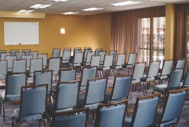 Hotel Courtyard By Marriott Atlanta Executive Park/emory