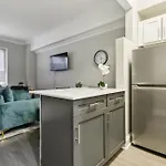 Crest At Peachtree 105 Spacious 1 Bd 1 Bth