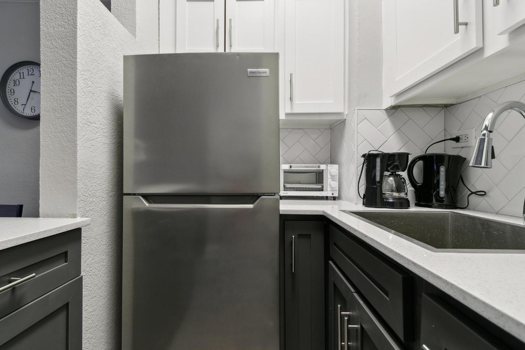Crest At Peachtree 105 Spacious 1 Bd 1 Bth Apartment *