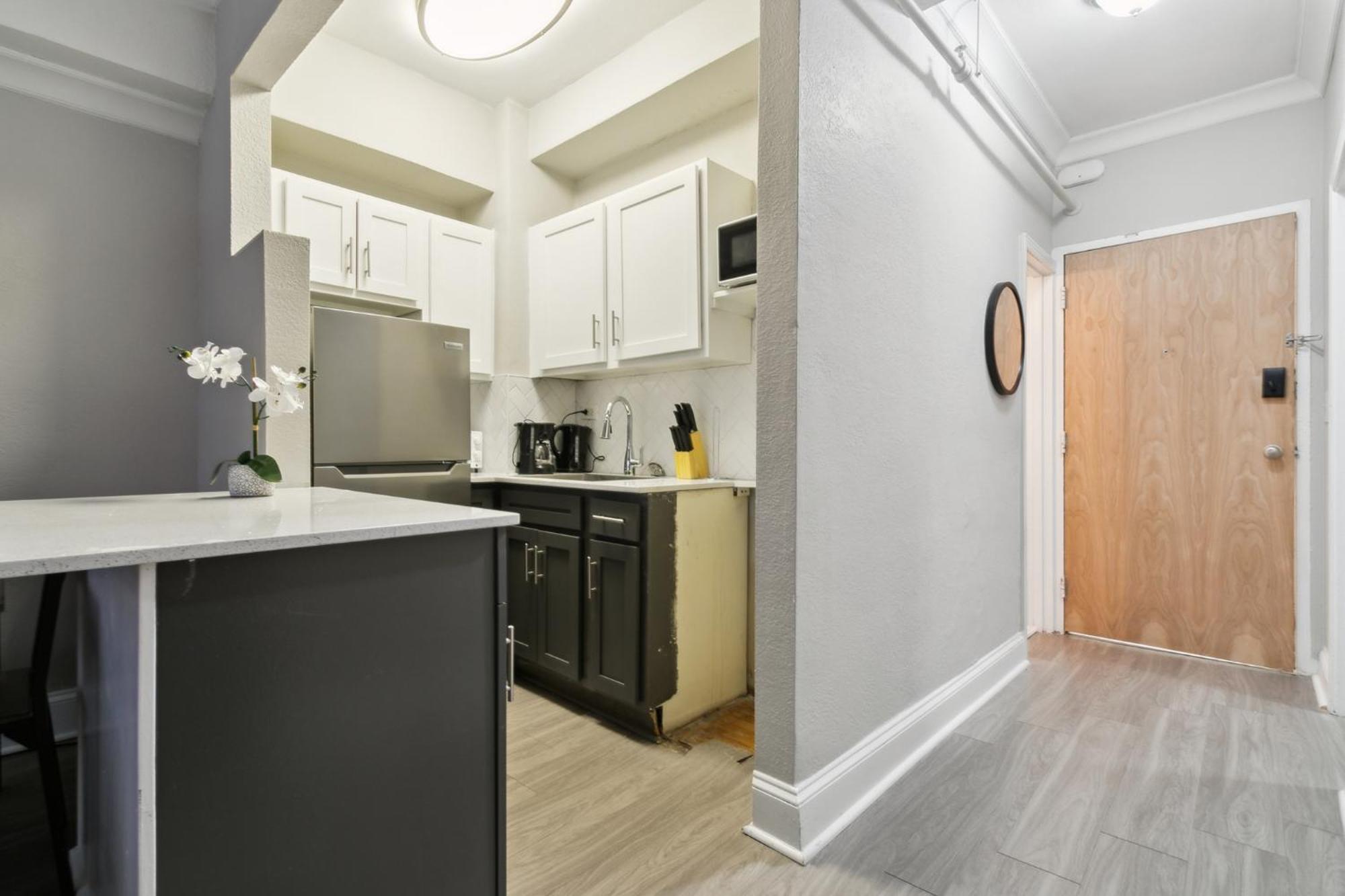 Crest At Peachtree 105 Spacious 1 Bd 1 Bth Apartment Atlanta