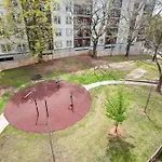 Brand New Condo With Balcony Washer Dryer 542Blvd