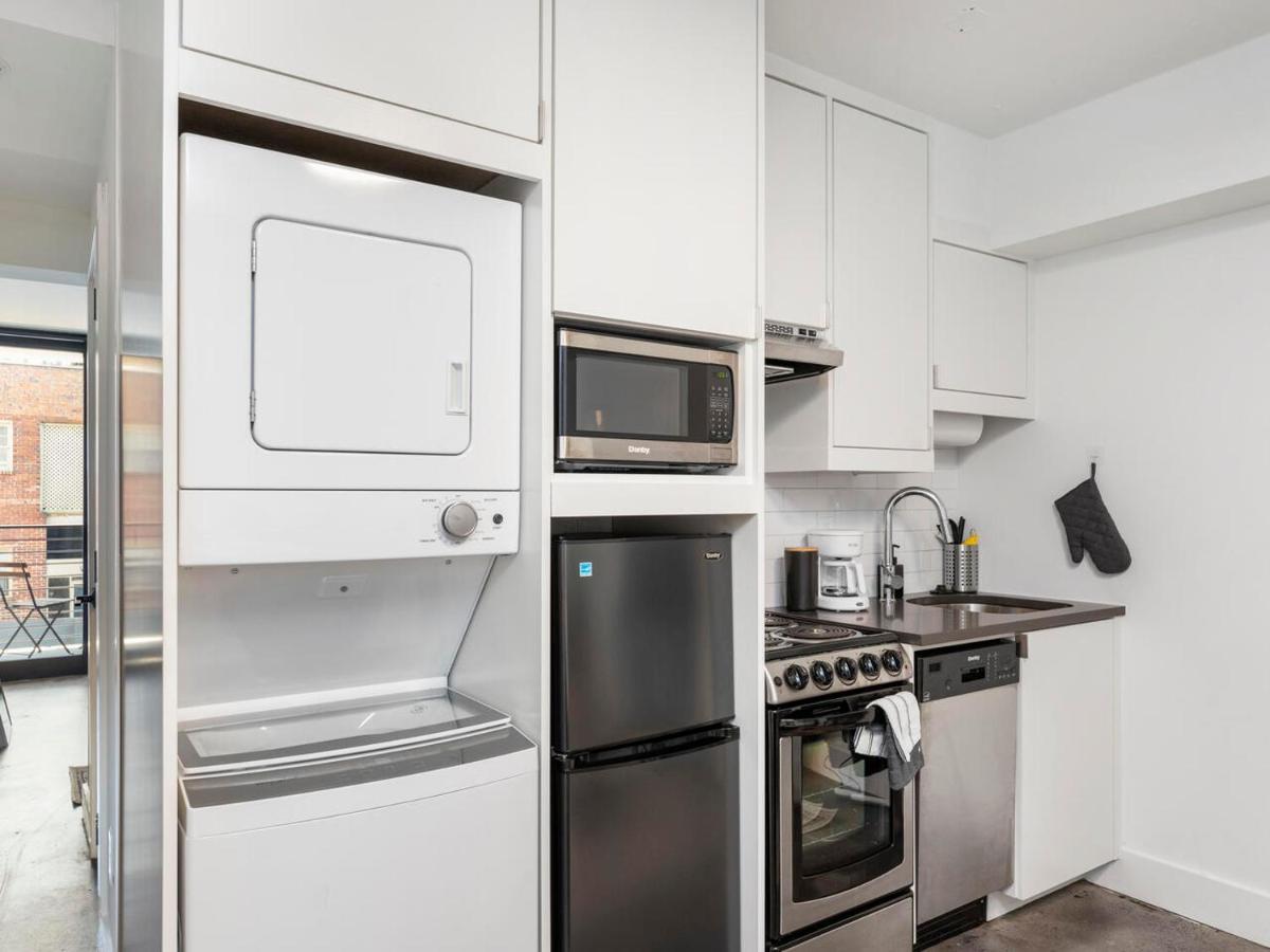 Comfortable Studio With Queen Bed, City Walkable! Atlanta