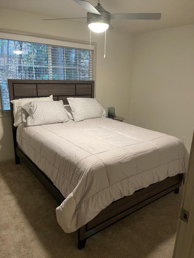 Cozy Hideaway In The Heart Of Atlanta