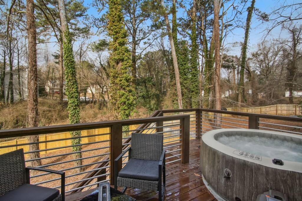 Holiday home Luxury Event Friendly Atl Pool Table Hot Tub