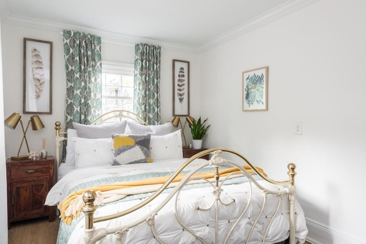 Buchanan Apartment *