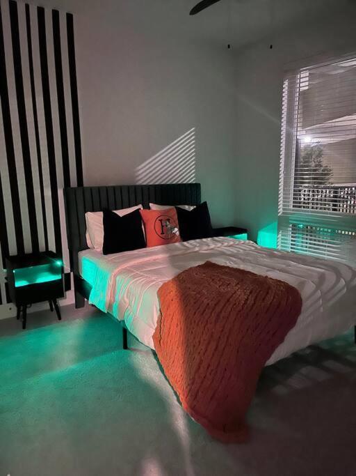Apartment Located Modern West Midtown Atlanta