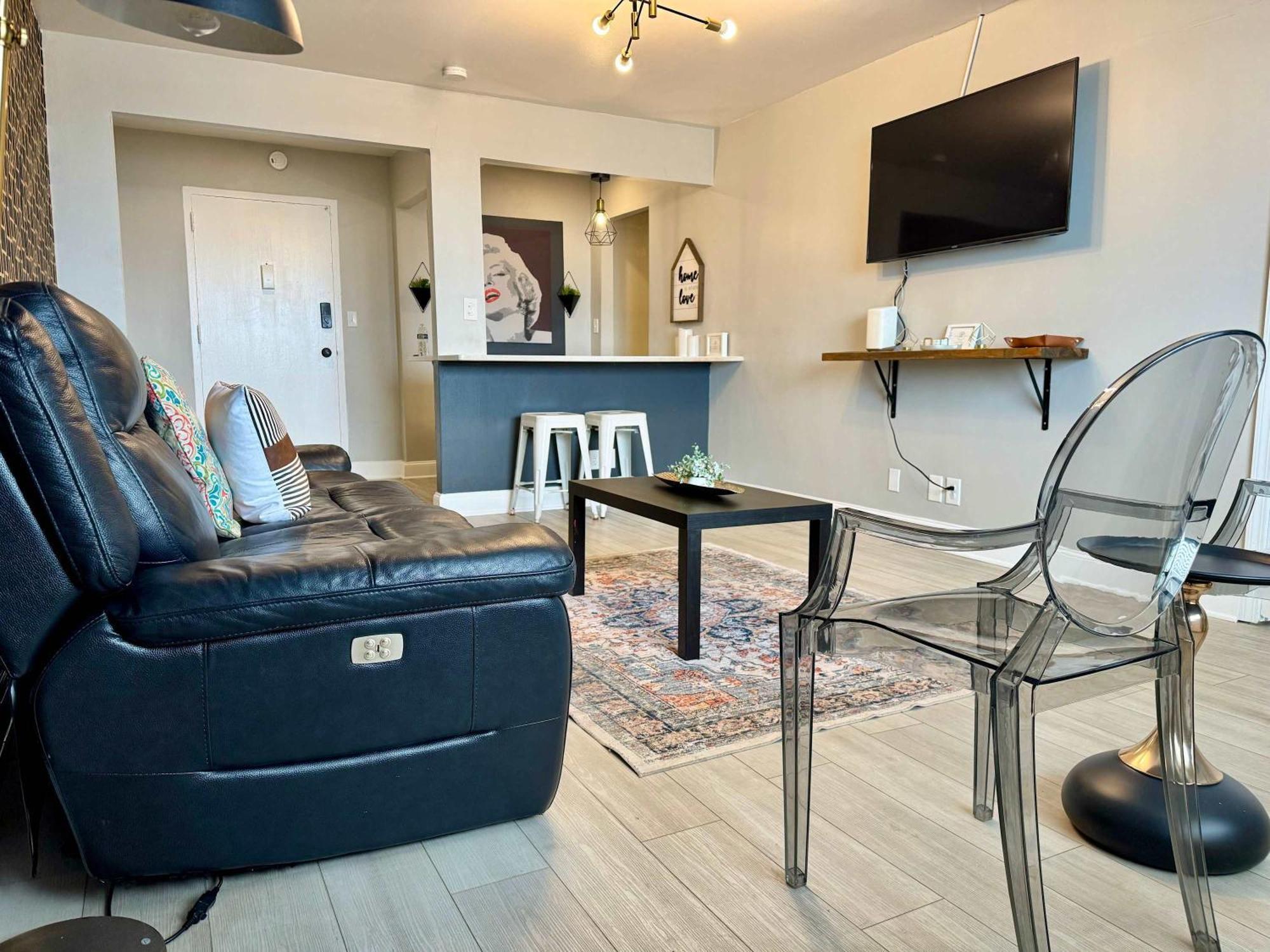 Atl Downtown 2br King Bed Free Parking Lm2007 Holiday home Atlanta