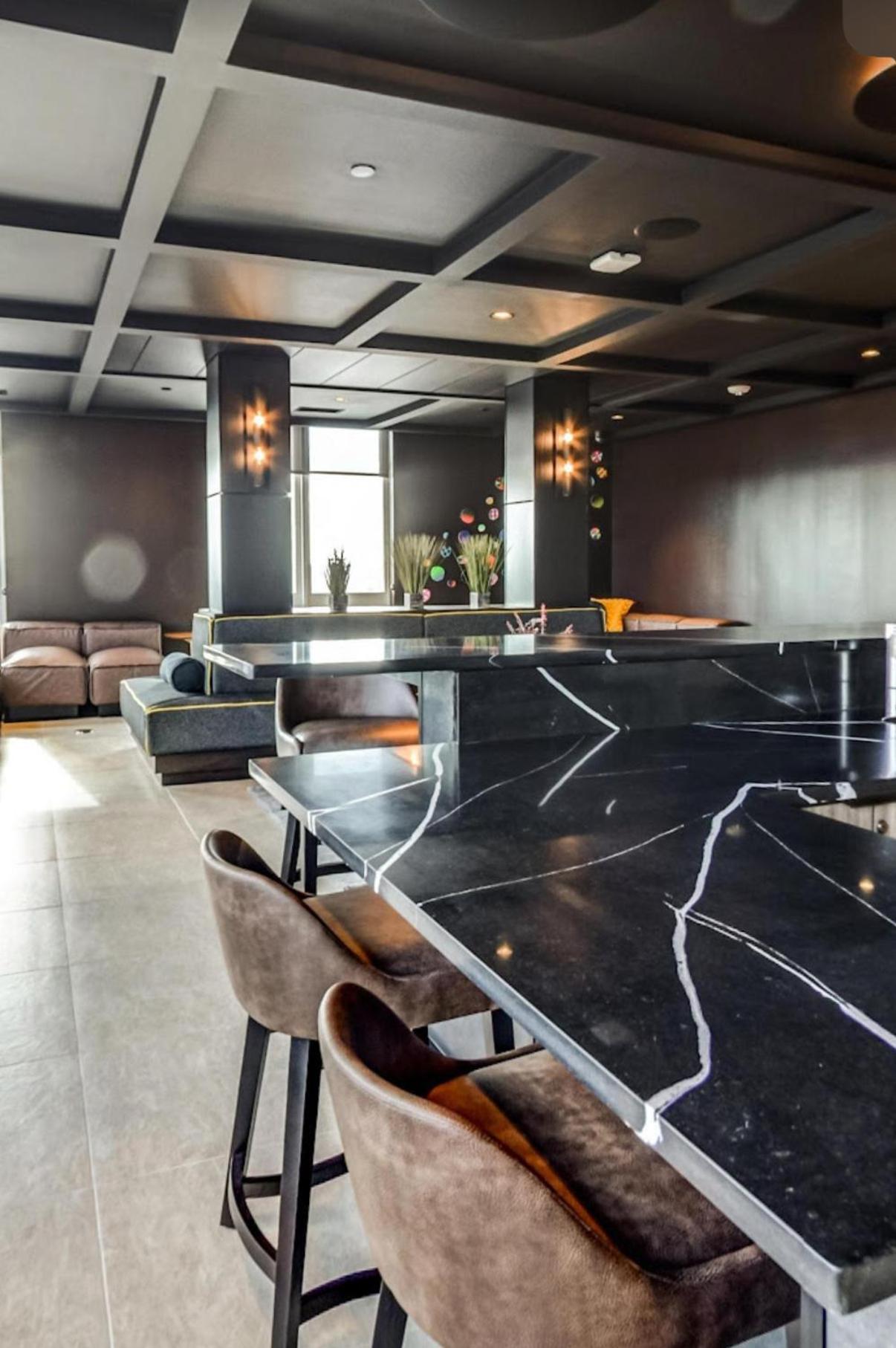 Apartment Located Modern West Midtown