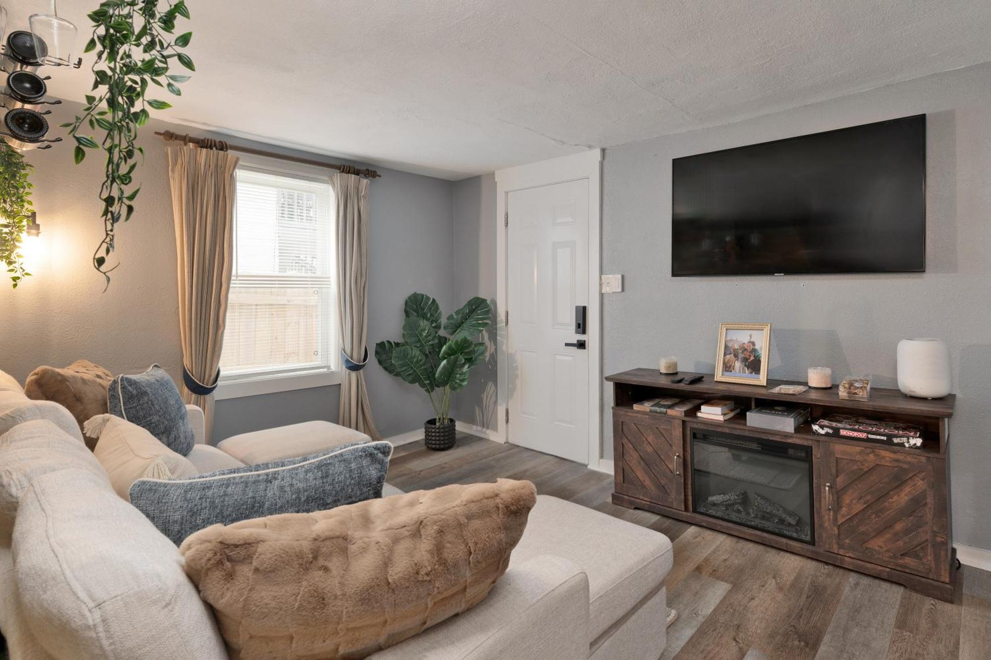 Summerset Apartment *
