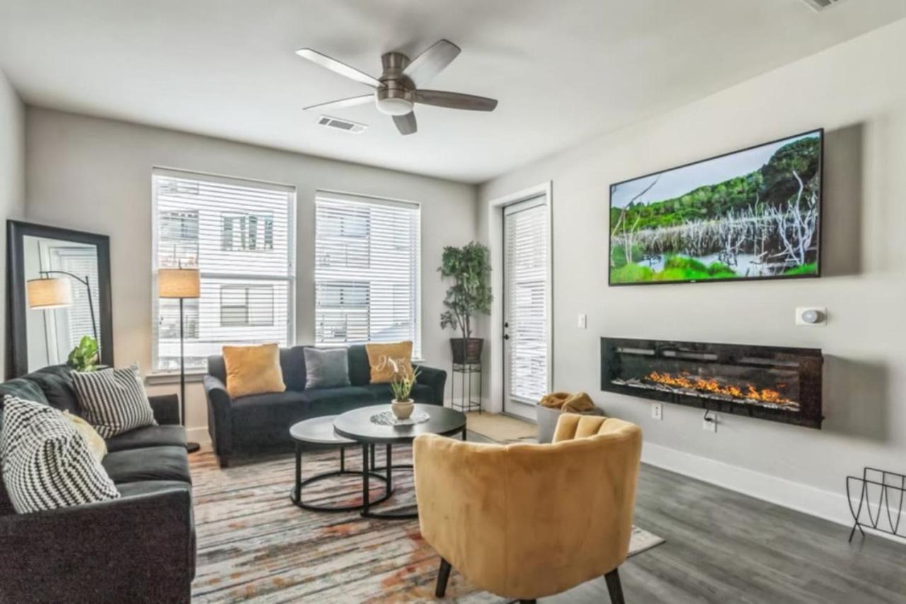 Walk To Braves, King Bed, Mercedes Benz Stadium Apartment *