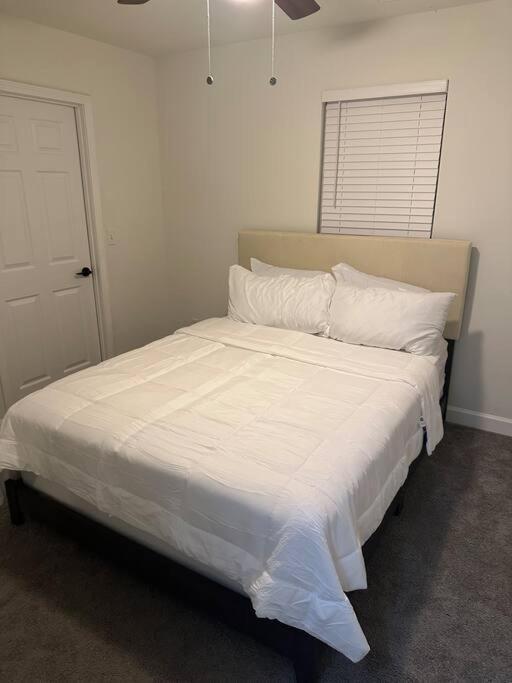Spacious Duplex 3 Brs *
