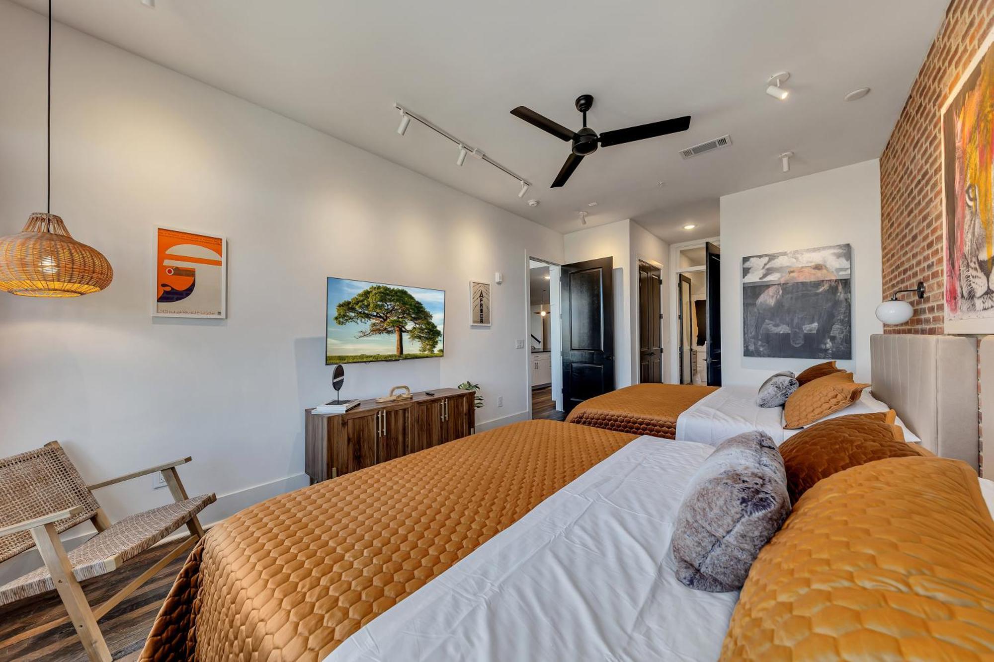 Penthouse Loft W Rooftop, Secure Parking Atlanta