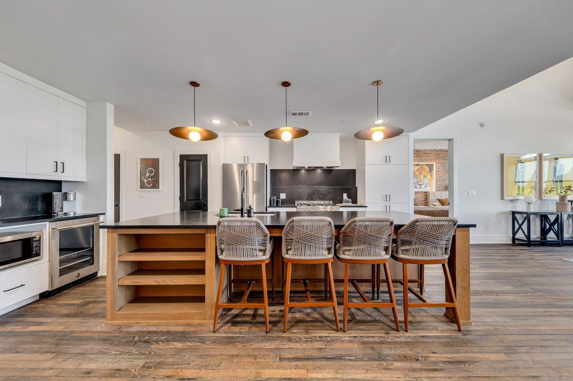Penthouse Loft W Rooftop, Secure Parking * Atlanta