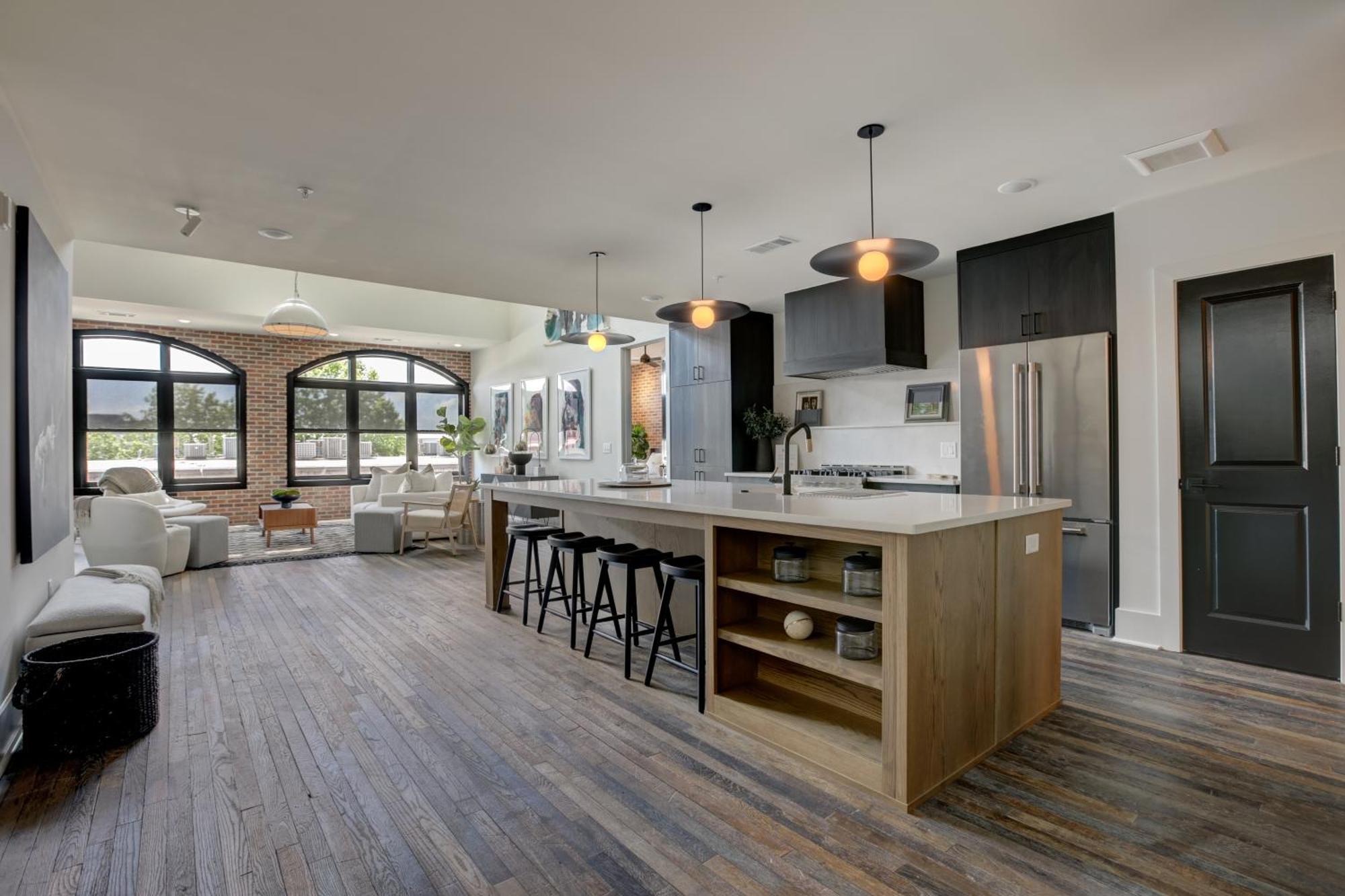 Penthouse Loft W Rooftop, Secure Parking Apartment Atlanta